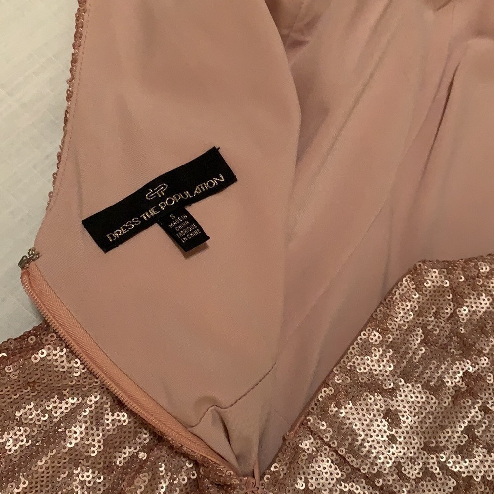 𝅺🌷PROM Dress pink sequins gown by Dress the Population Size 2.  Worn once - Picture 9 of 12